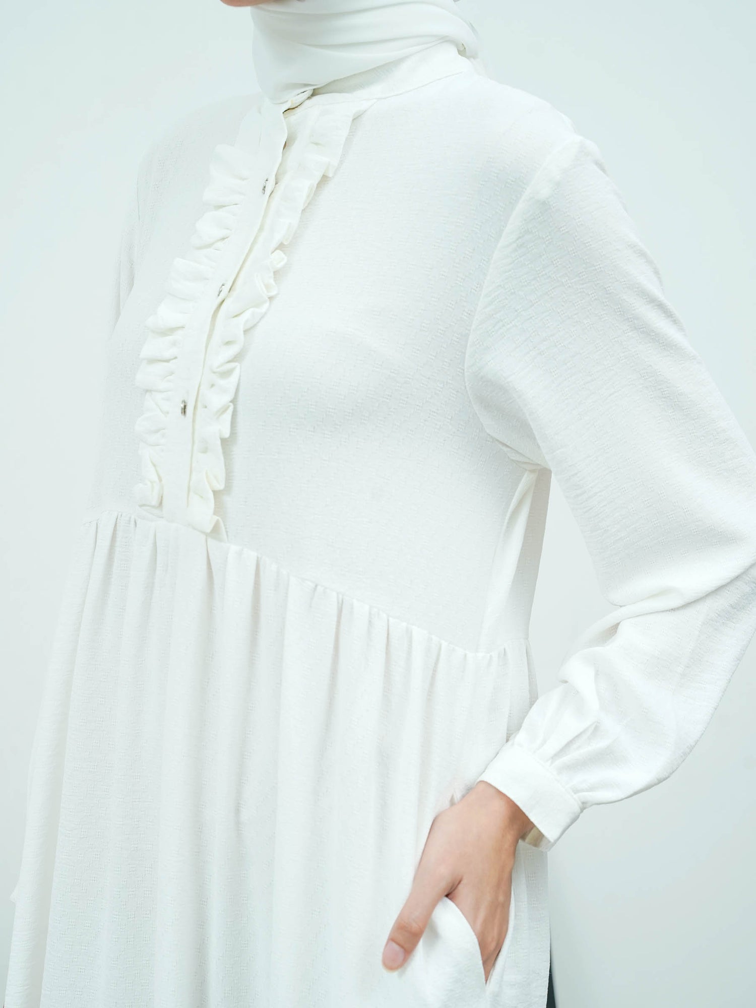 Alena Dress Off White