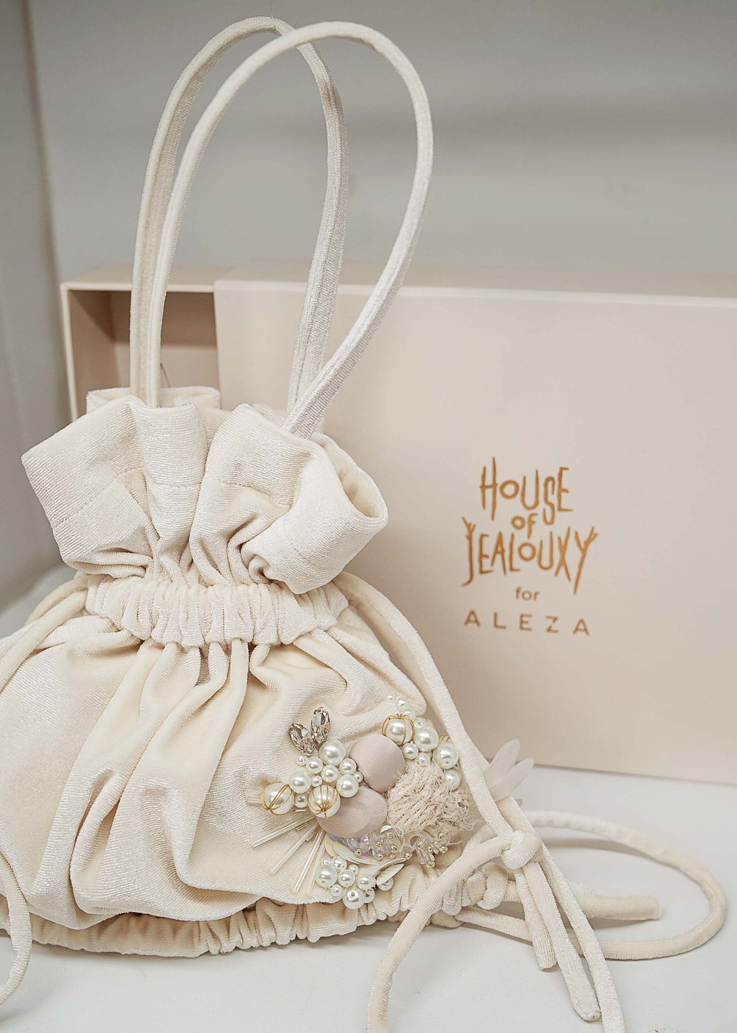 Hadia Bag Ivory White